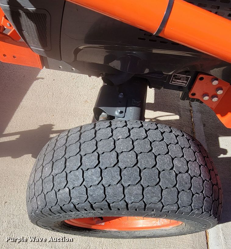 image for item LL9626 Kubota L3240  backhoe