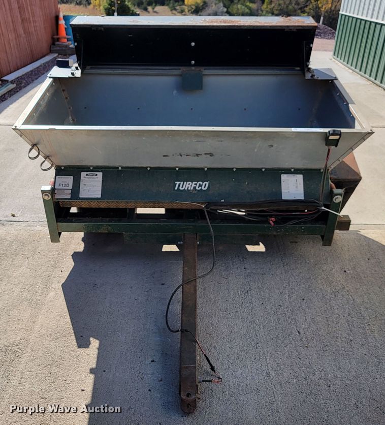 image for item LL9627 Turfco F12D  top dresser