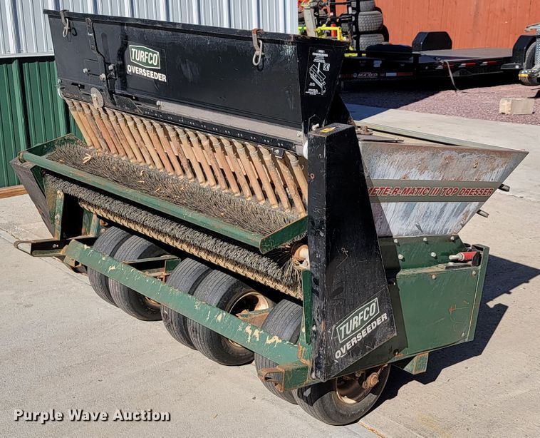 image for item LL9627 Turfco F12D  top dresser