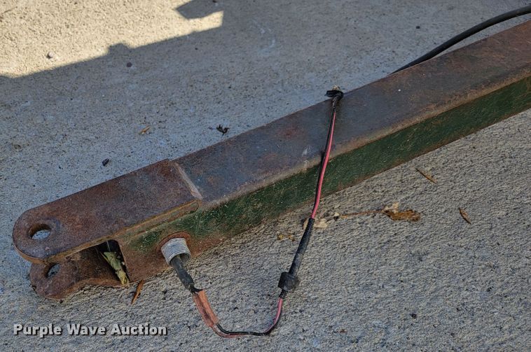 image for item LL9627 Turfco F12D  top dresser