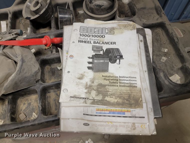 image for item LL9634 Coats 1000  wheel balancer