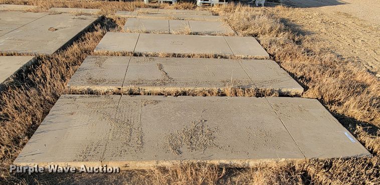 image for item LL9654 (13) pre cast concrete slabs
