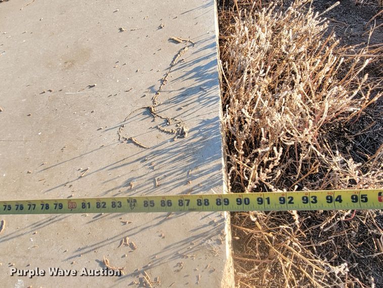 image for item LL9654 (13) pre cast concrete slabs