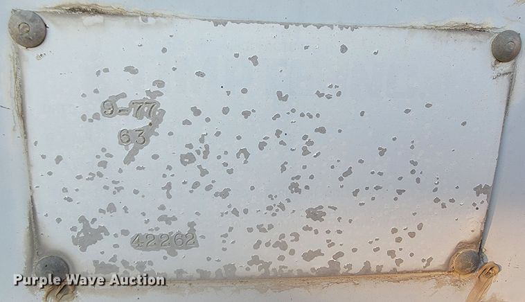 image for item LL9656 1978 Timp  dry van trailer