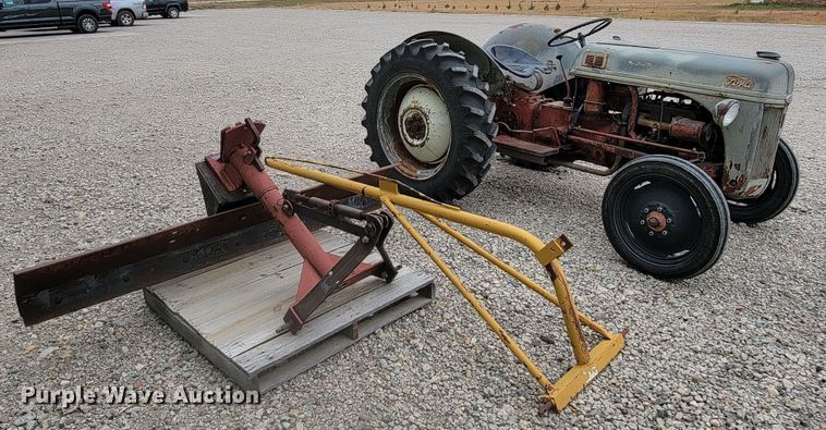 image for item LL9668 Ford 8N  tractor