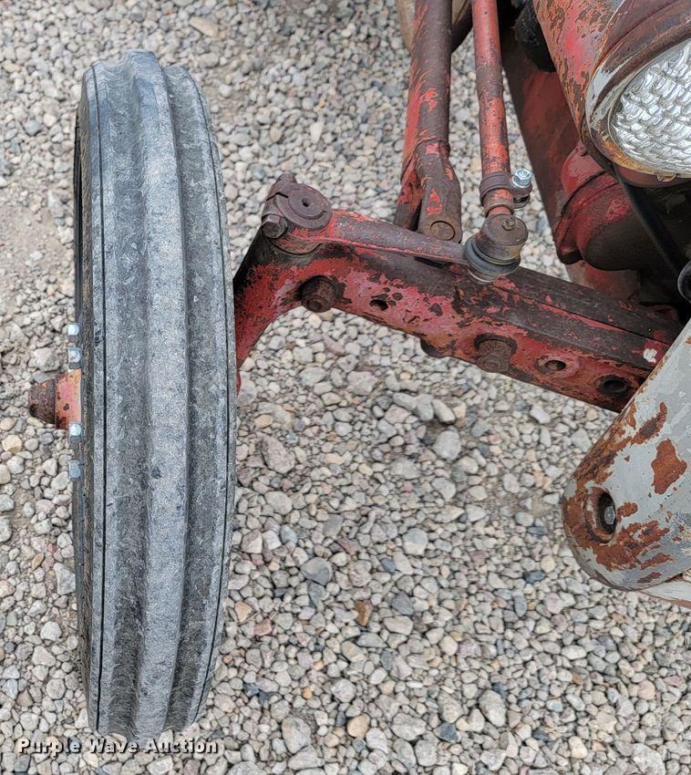 image for item LL9668 Ford 8N  tractor