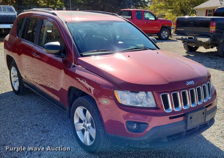 image for item LR9036 2012 Jeep Compass Latitude  SUV