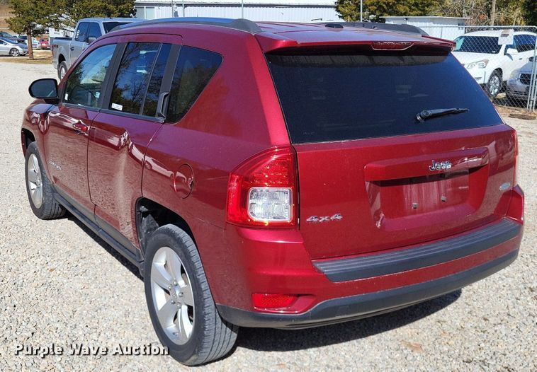 image for item LR9036 2012 Jeep Compass Latitude  SUV