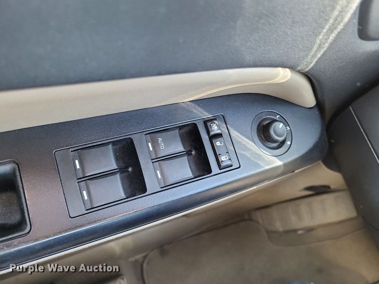 image for item LR9036 2012 Jeep Compass Latitude  SUV