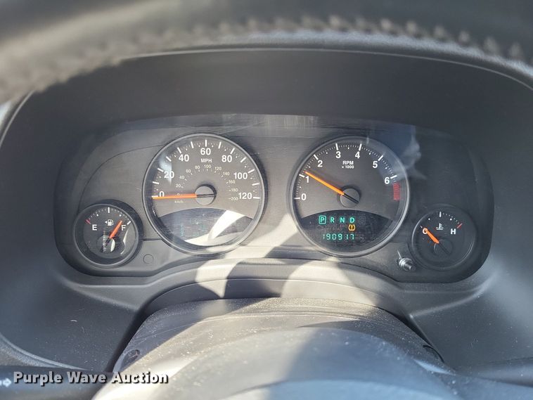 image for item LR9036 2012 Jeep Compass Latitude  SUV