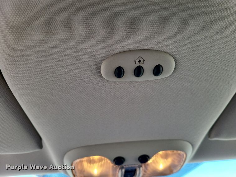 image for item LR9036 2012 Jeep Compass Latitude  SUV