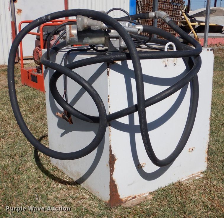 image for item LU9666 Delta 485000  fuel tank