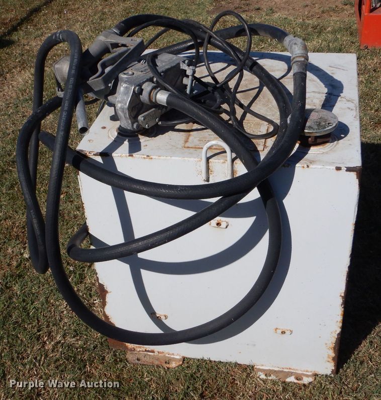 image for item LU9666 Delta 485000  fuel tank