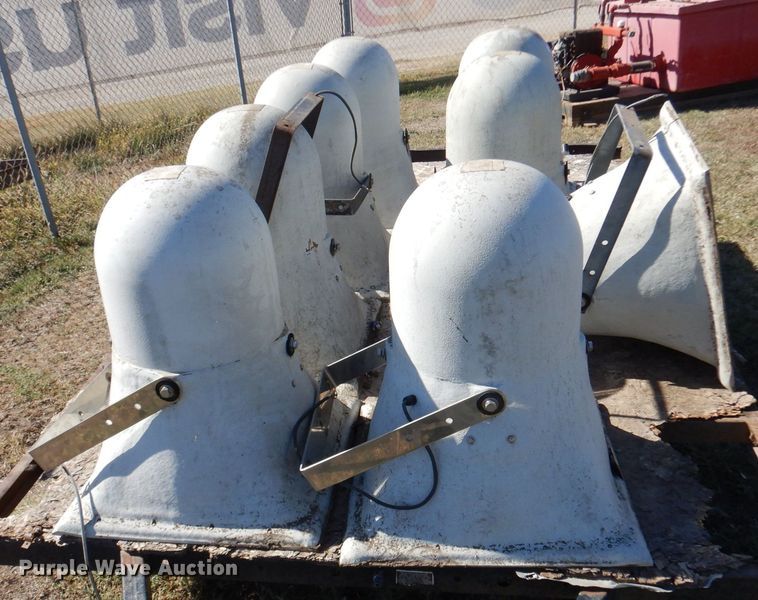 image for item LU9667 (8) Community PA system speakers