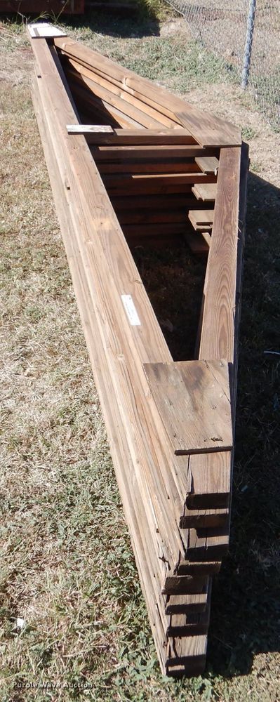 image for item LU9668 (9) wood trusses