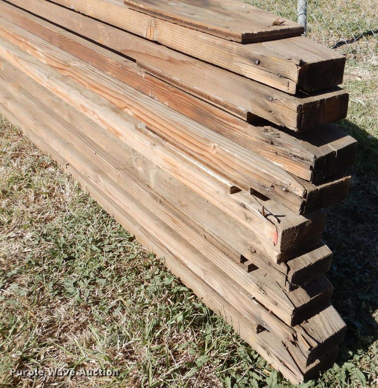 image for item LU9668 (9) wood trusses