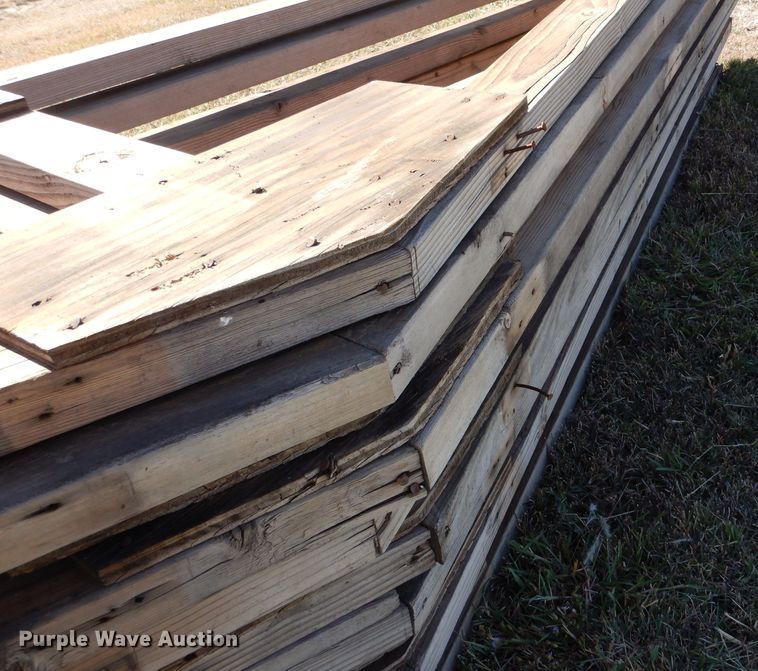 image for item LU9668 (9) wood trusses
