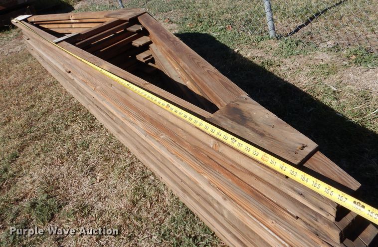 image for item LU9668 (9) wood trusses