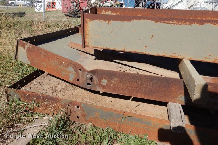 image for item LU9671 Steel building