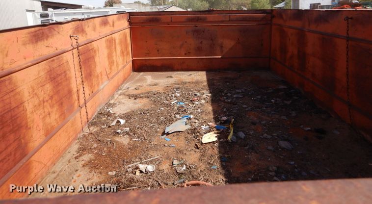 image for item LU9673 GMC 3500  grain truck