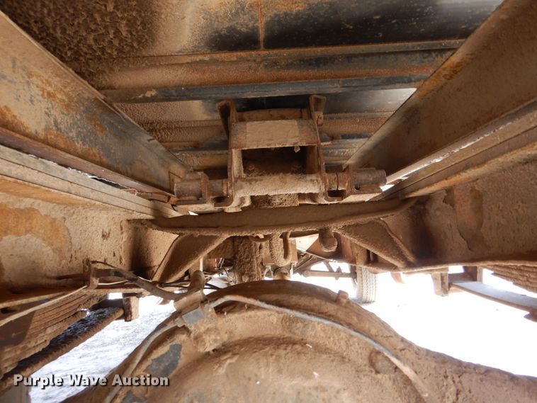 image for item LU9673 GMC 3500  grain truck