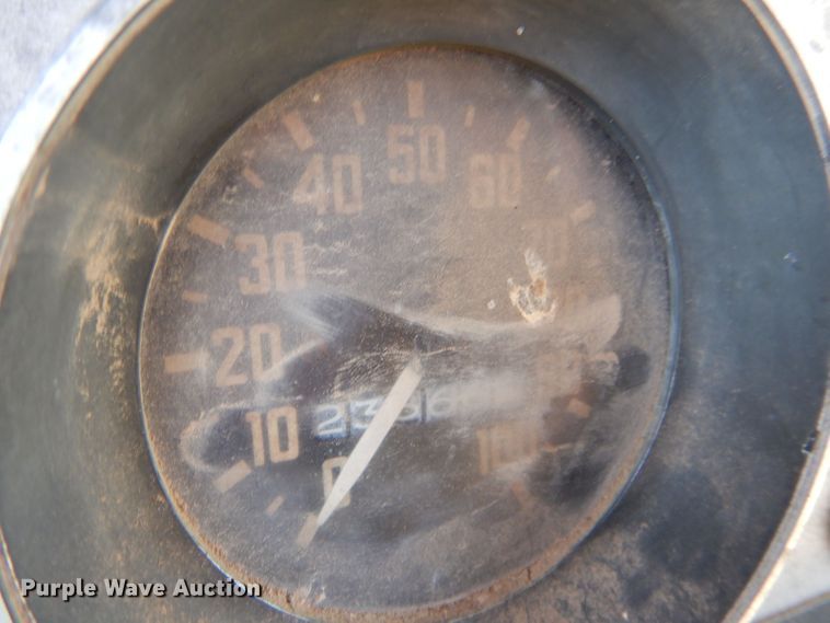 image for item LU9673 GMC 3500  grain truck