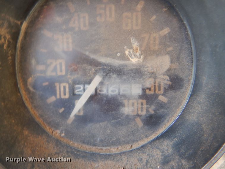 image for item LU9673 GMC 3500  grain truck