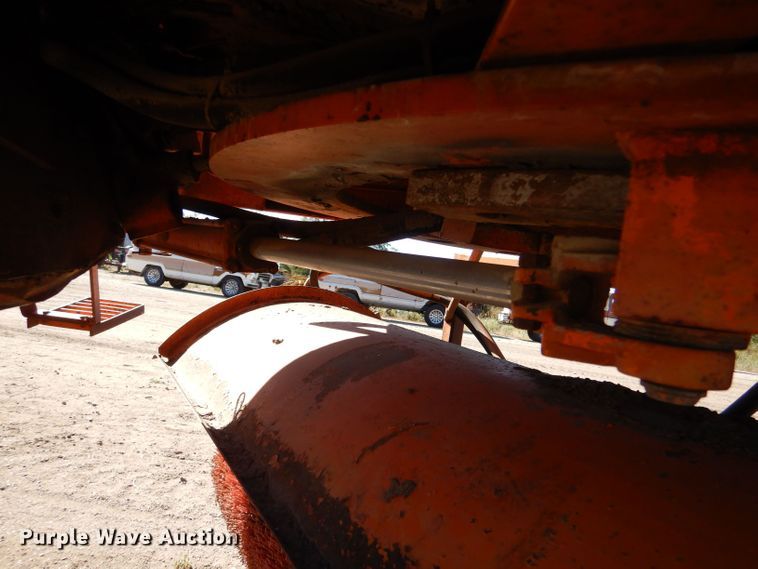 image for item LU9674 (2) Broce D9 brooms