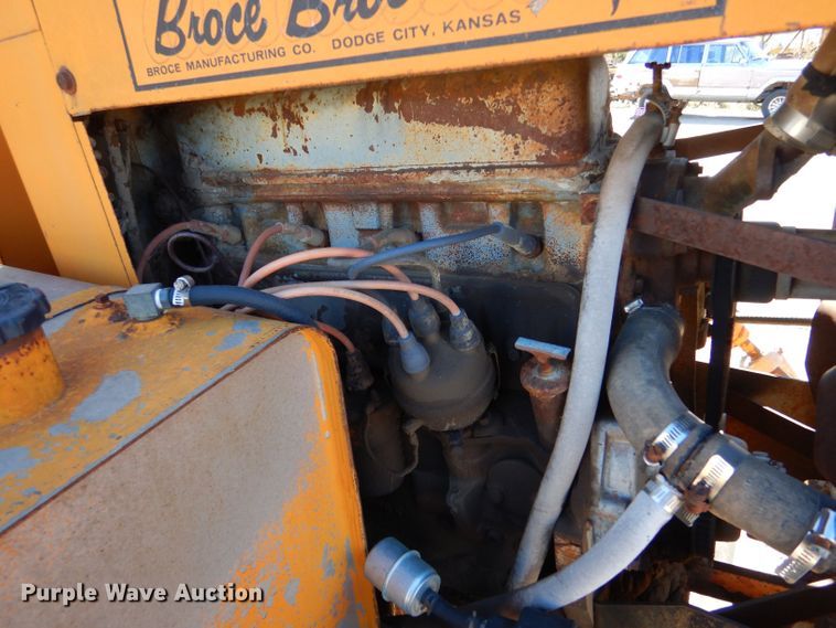 image for item LU9674 (2) Broce D9 brooms