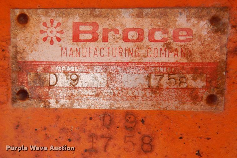 image for item LU9674 (2) Broce D9 brooms