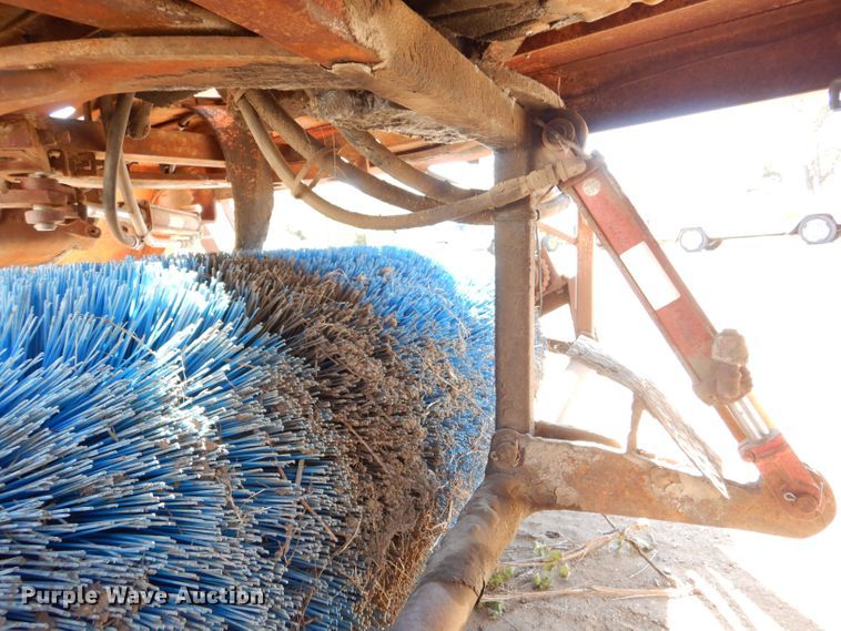 image for item LU9674 (2) Broce D9 brooms