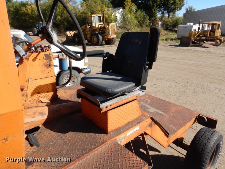 image for item LU9674 (2) Broce D9 brooms