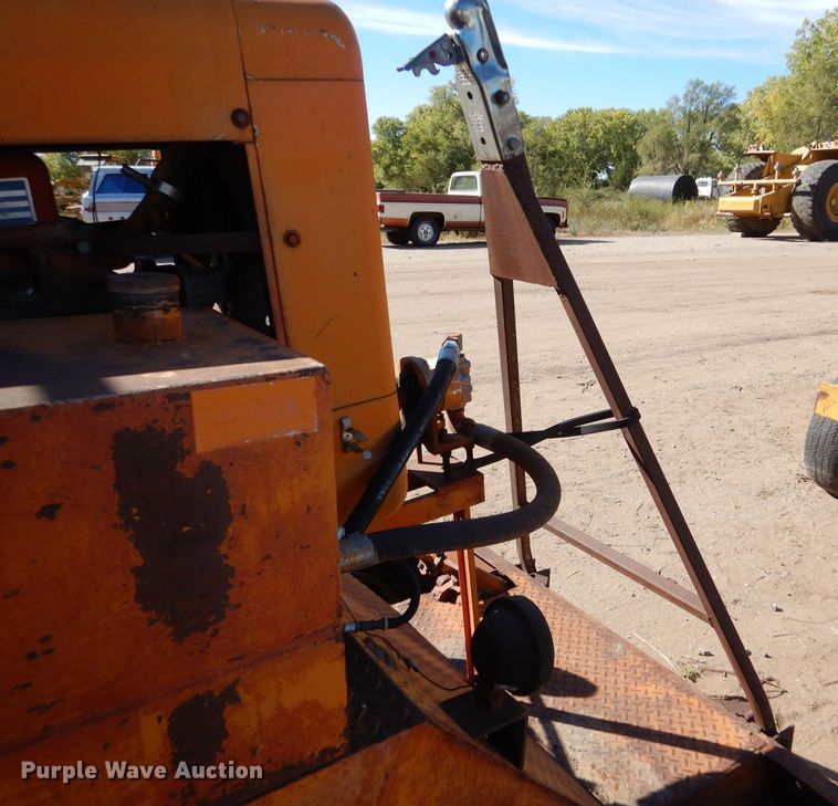 image for item LU9674 (2) Broce D9 brooms