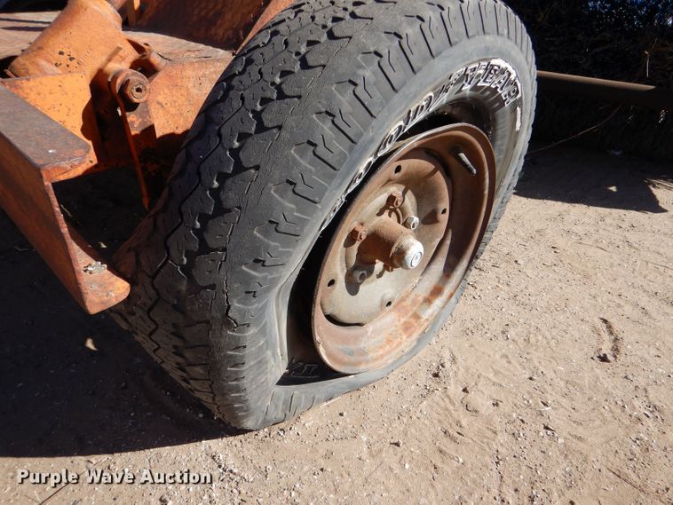 image for item LU9674 (2) Broce D9 brooms