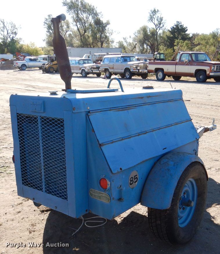 image for item LU9676 Worthington  air compressor