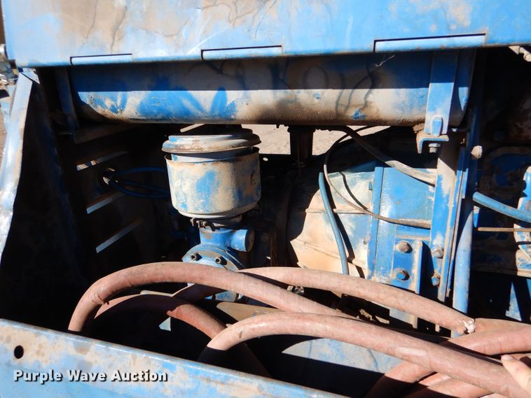 image for item LU9676 Worthington  air compressor