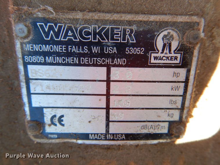 image for item LU9678 (6) plate compactors