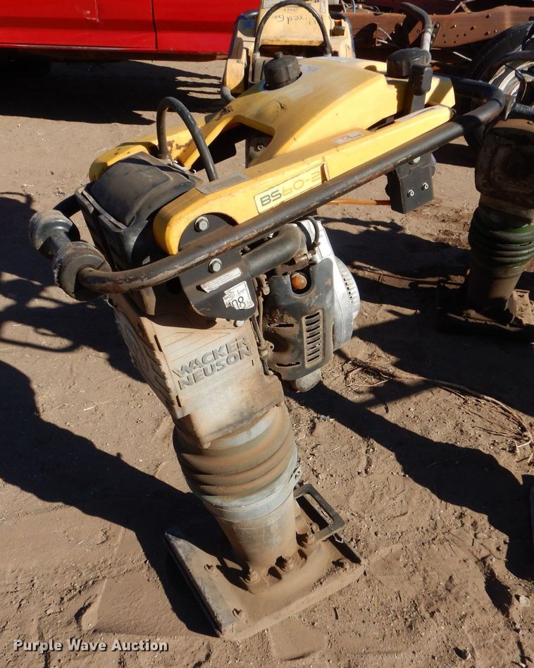 image for item LU9678 (6) plate compactors