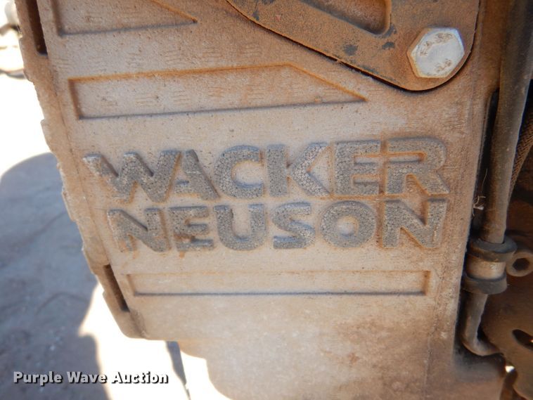 image for item LU9678 (6) plate compactors