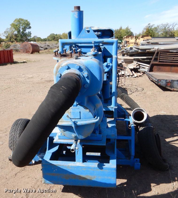 image for item LU9691 Water pump