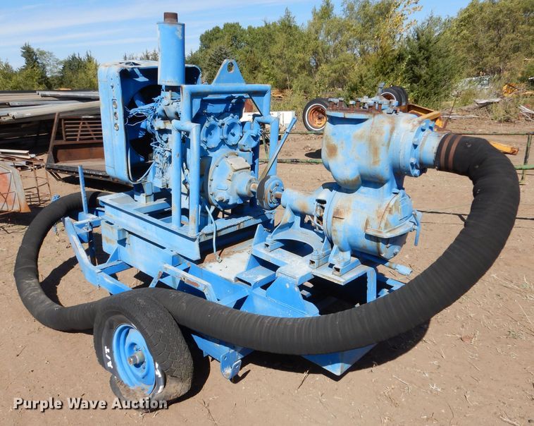 image for item LU9691 Water pump