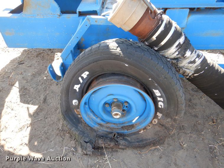 image for item LU9691 Water pump