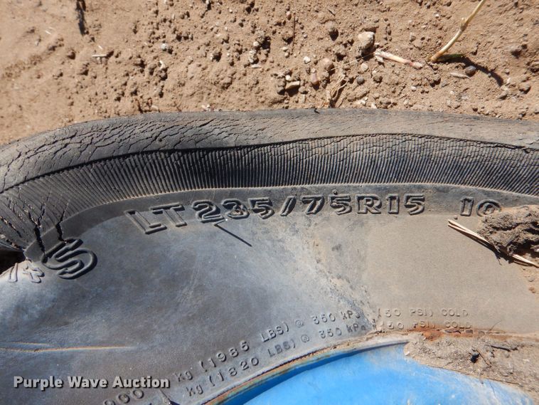 image for item LU9691 Water pump