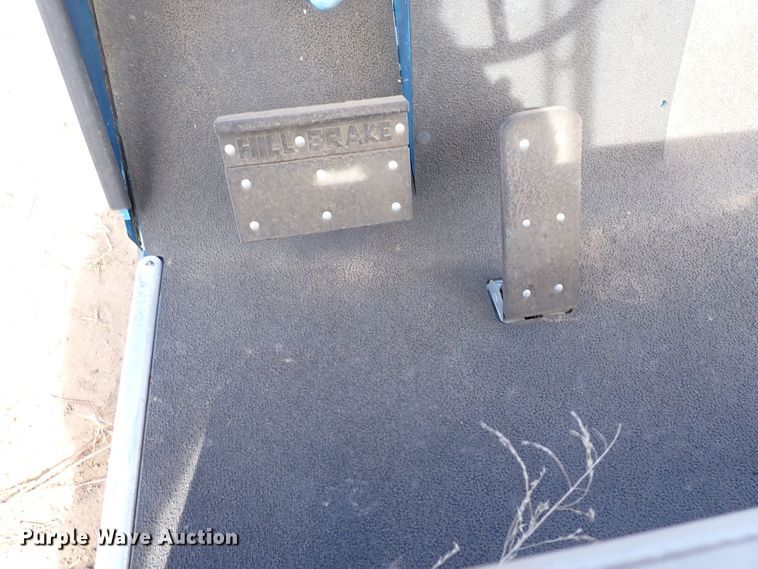 image for item LU9692 (2) Ez-go golf carts