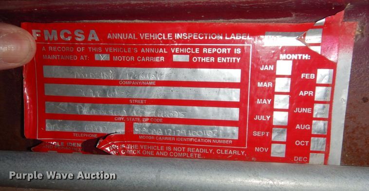 image for item LY9221 2009 Neal Manufacturing  utility trailer