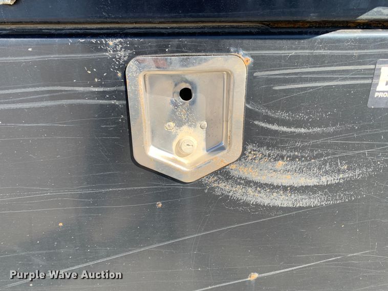 image for item MH9844 2019 Ford F450 Super Duty XLT  Crew Cab flatbed truck