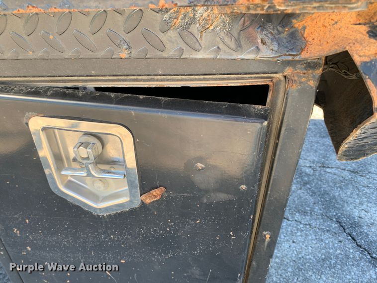 image for item MH9844 2019 Ford F450 Super Duty XLT  Crew Cab flatbed truck