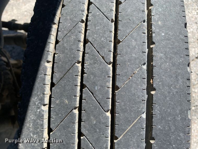 image for item MH9844 2019 Ford F450 Super Duty XLT  Crew Cab flatbed truck