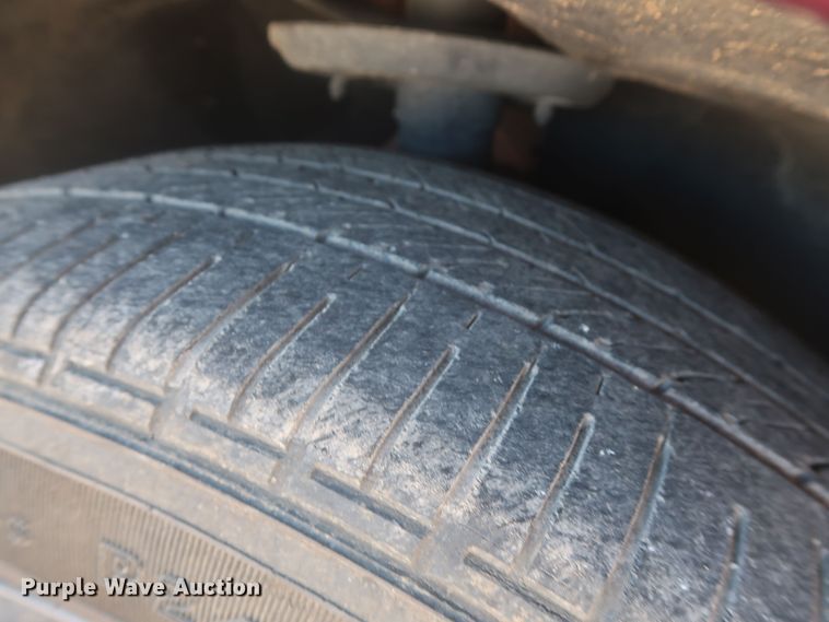 image for item MJ9169 2019 Chrysler Pacifica  van