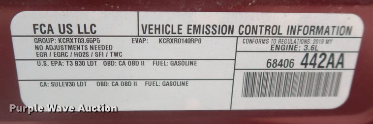 image for item MJ9169 2019 Chrysler Pacifica  van